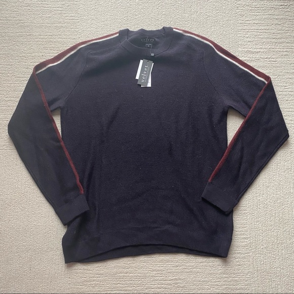 Velvet by Graham & Spencer Sweater